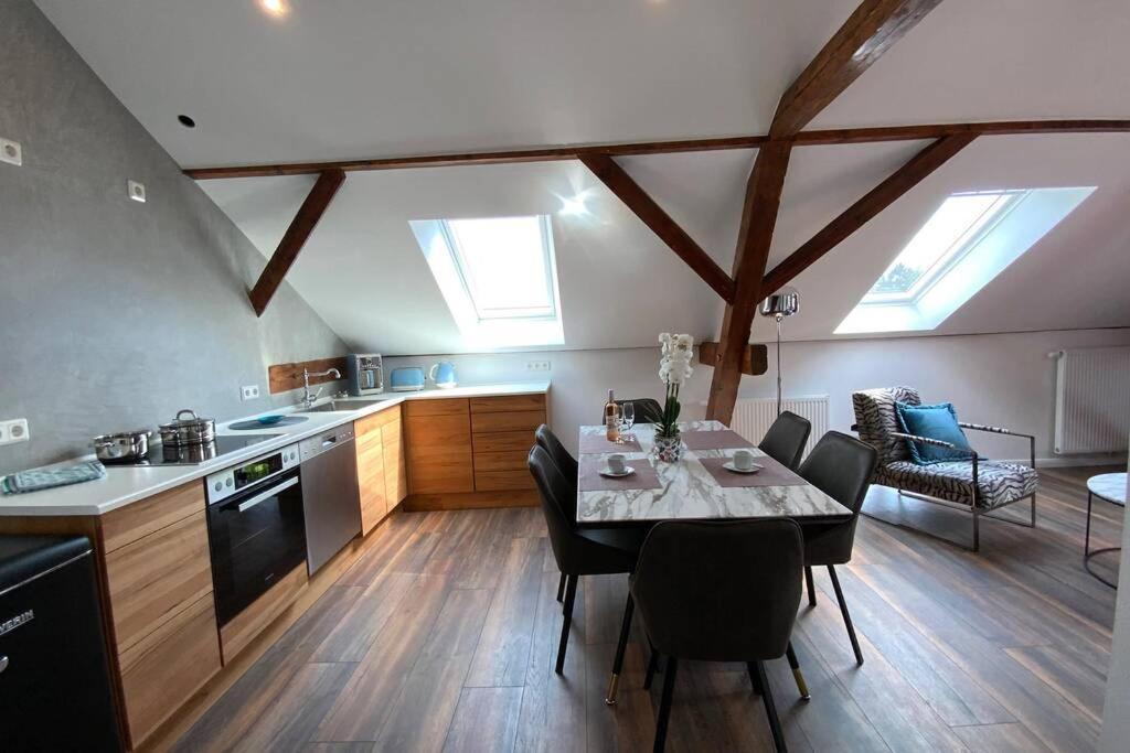 Loft 1 Apartment *
